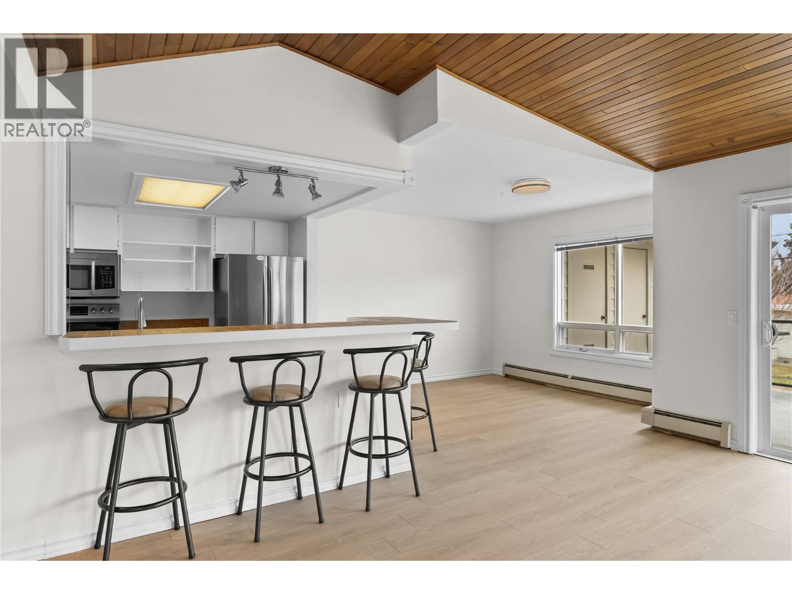 4340b Beach Avenue Unit# 209, Peachland, British Columbia  V0H 1X6 - Photo 19 - 10378993