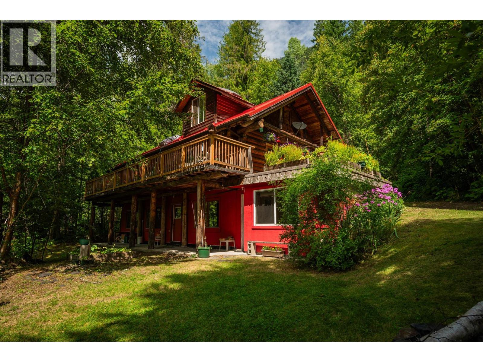 1506 Highway 31a, New Denver, British Columbia  V0G 1S0 - Photo 13 - 10378874