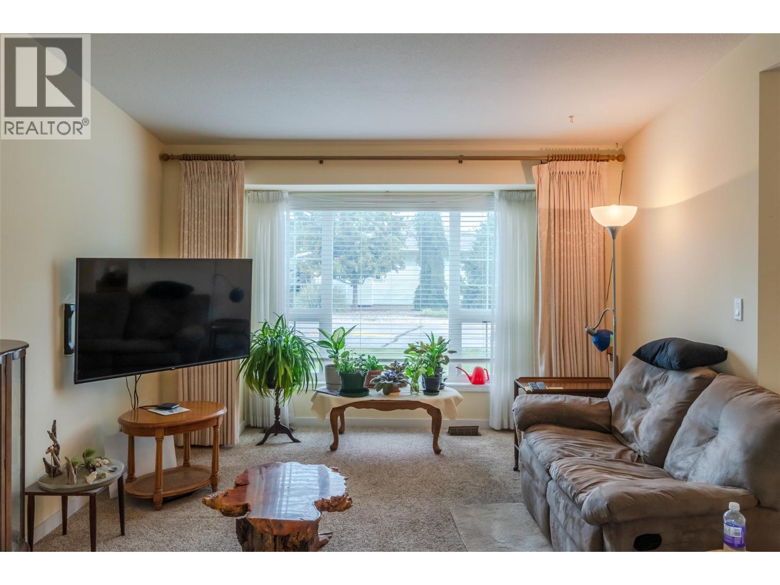 3400 Wilson Street Unit# 109, Penticton, British Columbia  V2A 8A3 - Photo 4 - 10379380