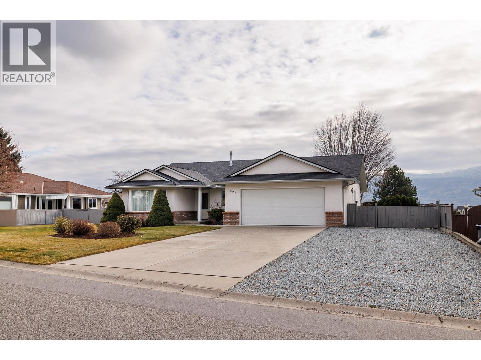 1693 Newport Road, West Kelowna, British Columbia  V4T 1X1 - Photo 32 - 10379250