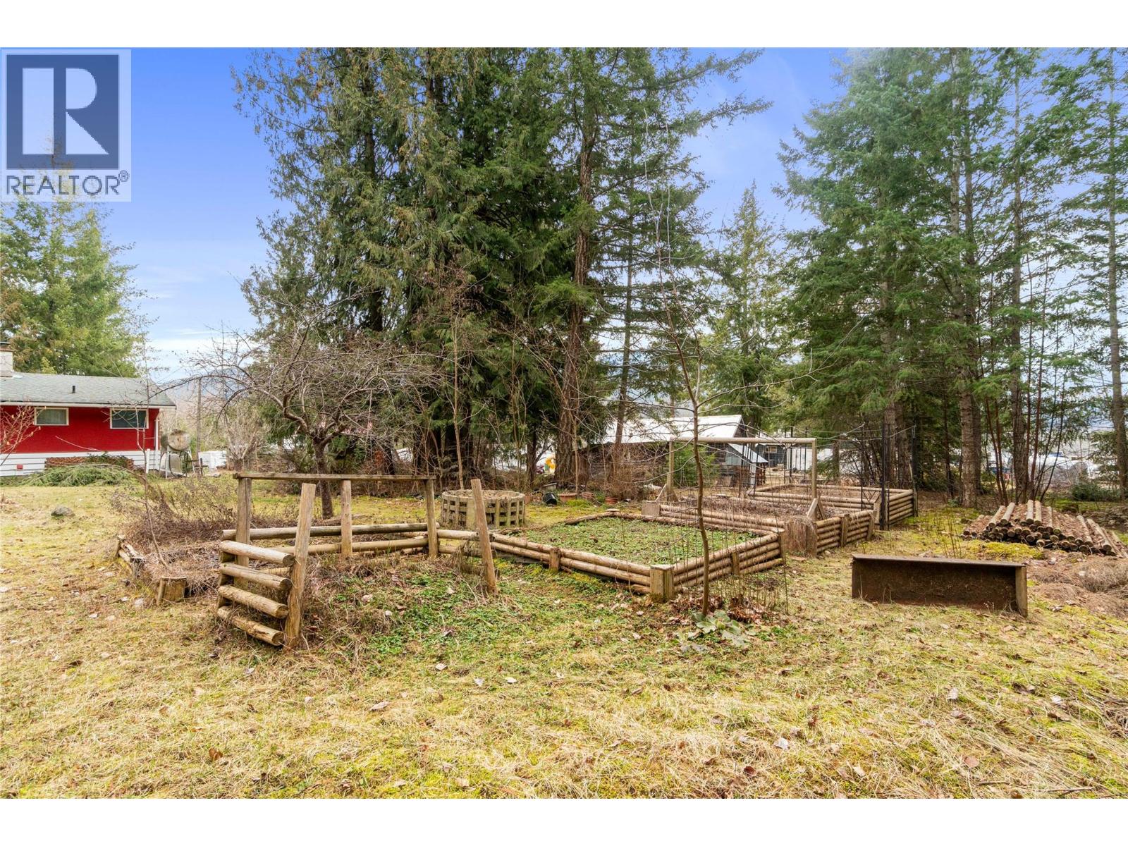4841 5 Avenue Sw, Salmon Arm, British Columbia  V1E 2Y9 - Photo 25 - 10378744