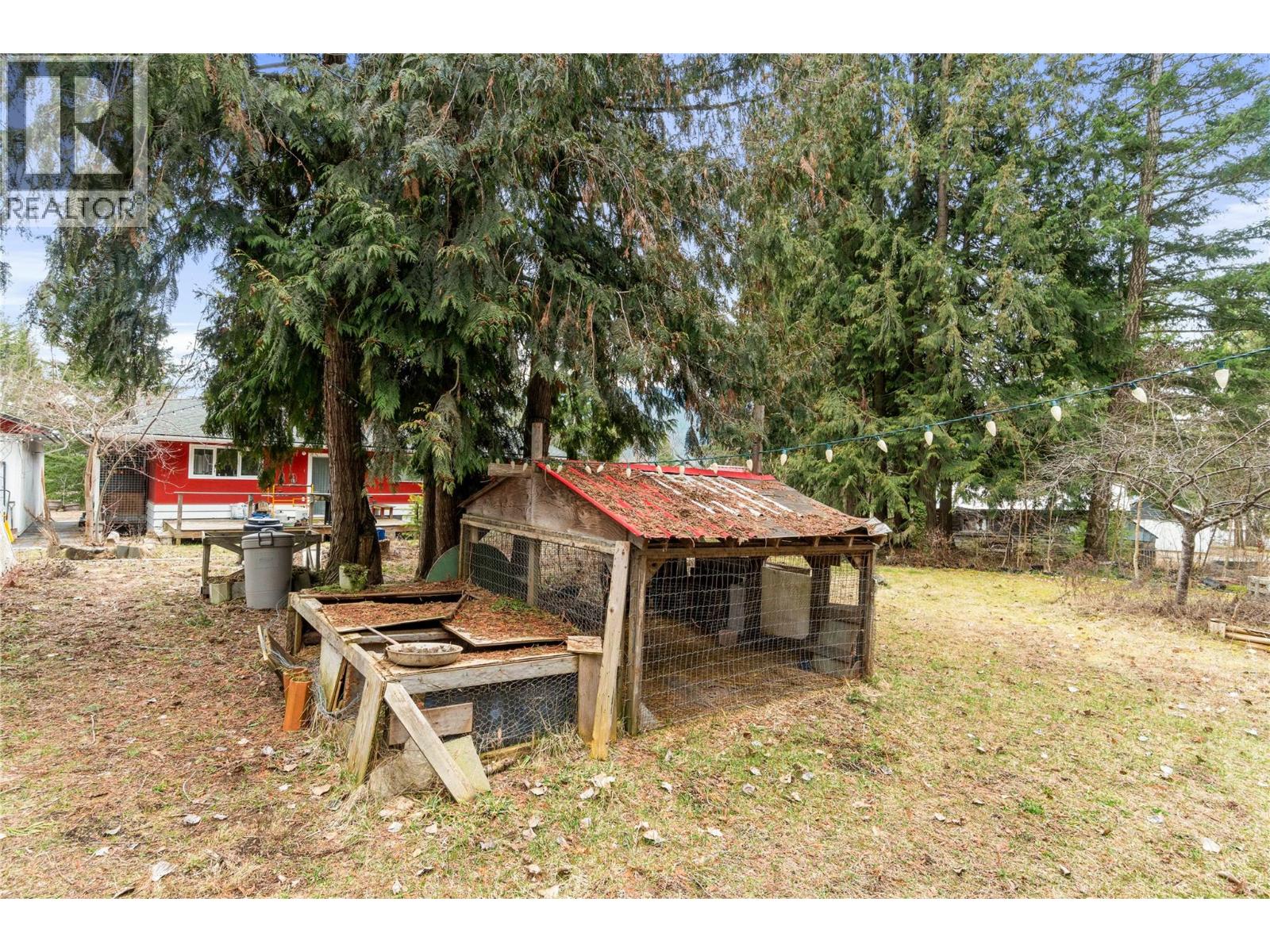 4841 5 Avenue Sw, Salmon Arm, British Columbia  V1E 2Y9 - Photo 29 - 10378744