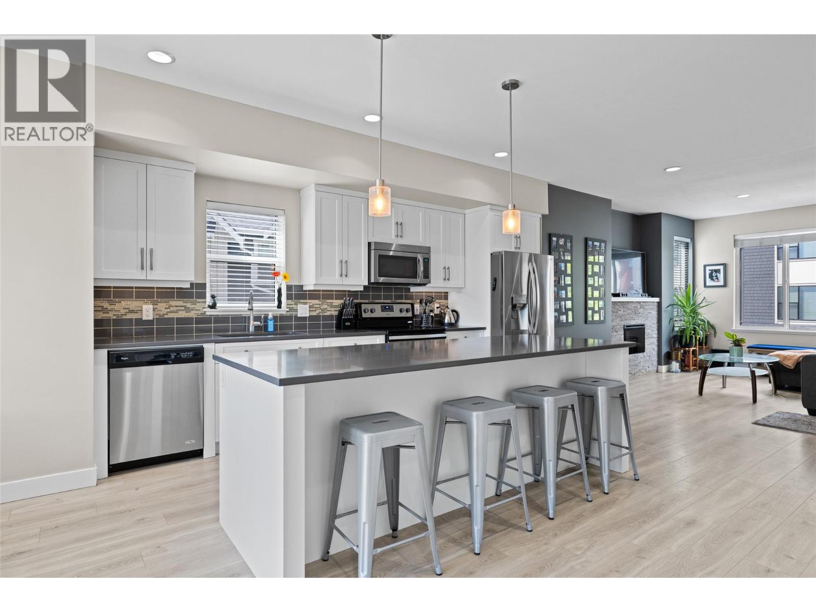 2490 Tuscany Drive Unit# 61, West Kelowna, British Columbia  V4T 3M4 - Photo 3 - 10379336