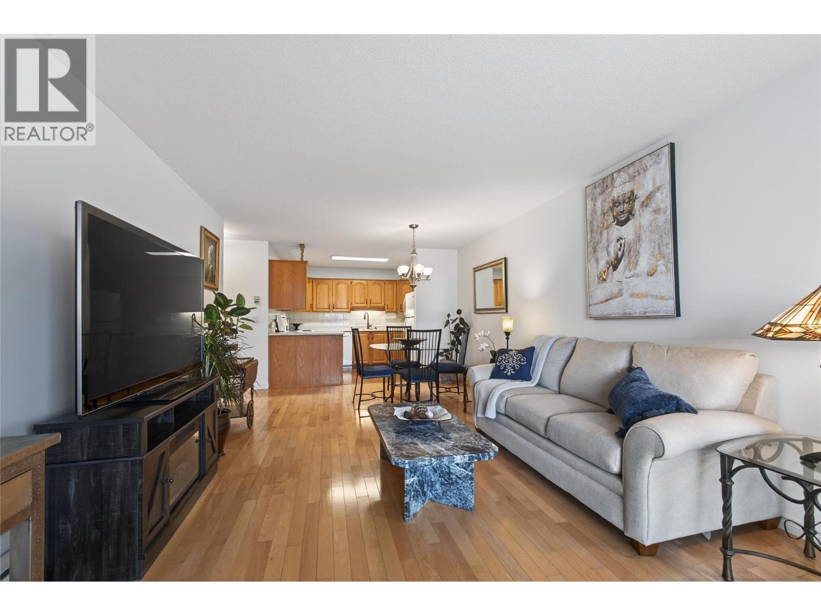1055 Lawrence Avenue Unit# 101, Kelowna, British Columbia  V1Y 6M3 - Photo 4 - 10377459