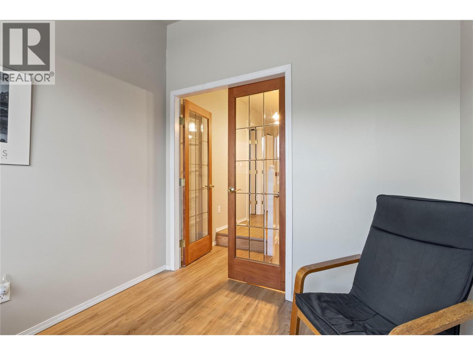 2500 4th Avenue Se, Salmon Arm, British Columbia  V1E 1K7 - Photo 37 - 10378531