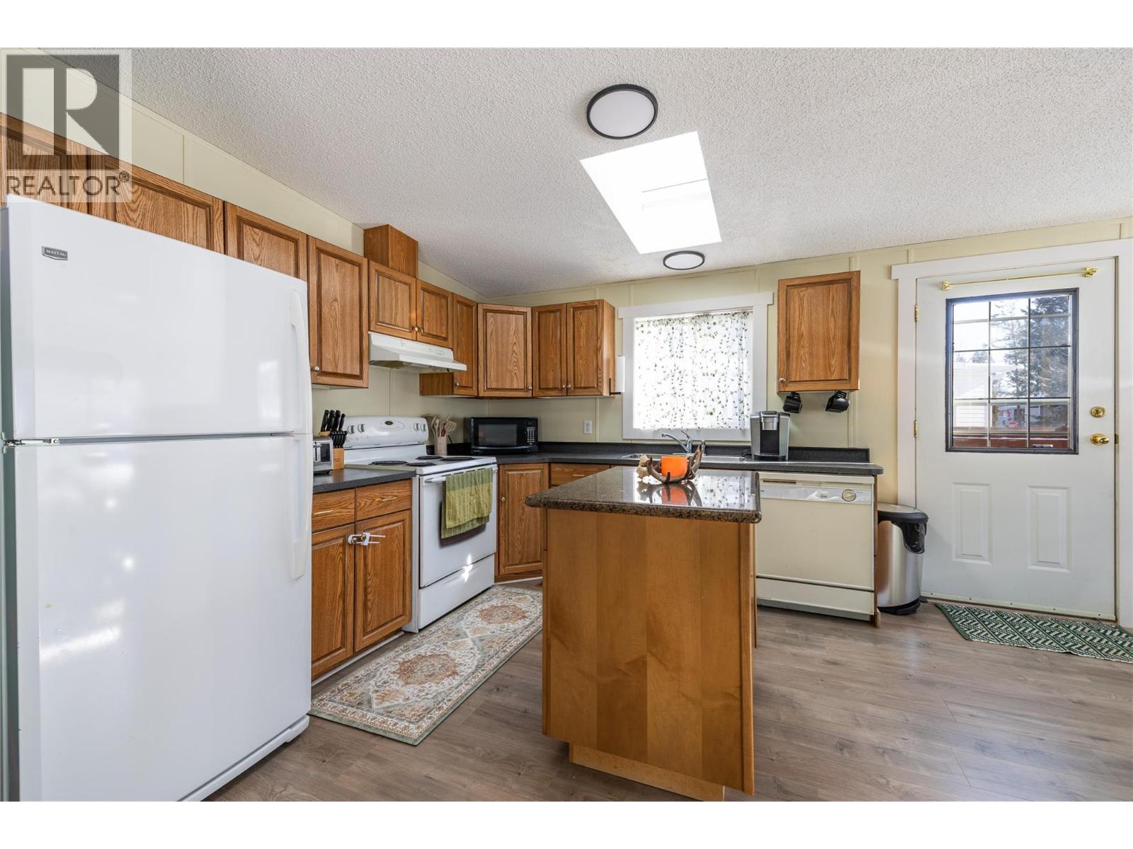 1555 Howe Road Unit# 77, Kamloops, British Columbia  V1S 1Y4 - Photo 12 - 10378735