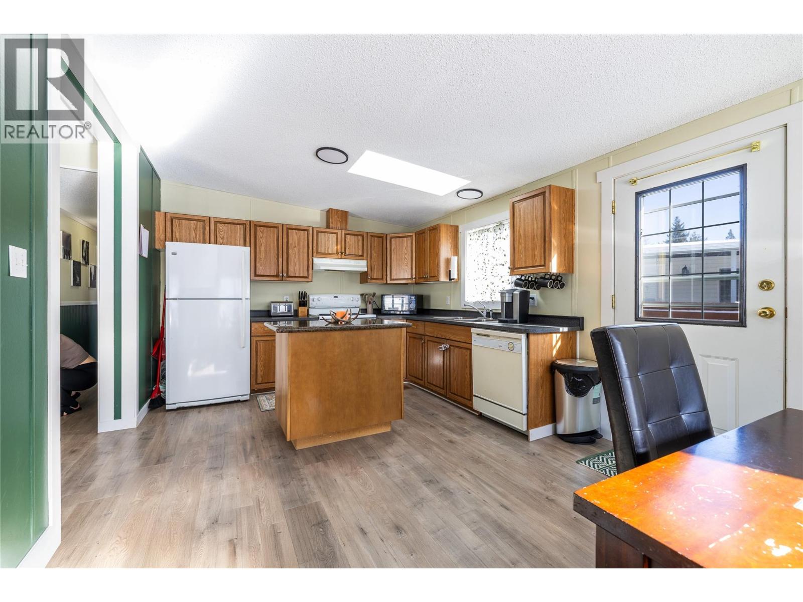 1555 Howe Road Unit# 77, Kamloops, British Columbia  V1S 1Y4 - Photo 9 - 10378735