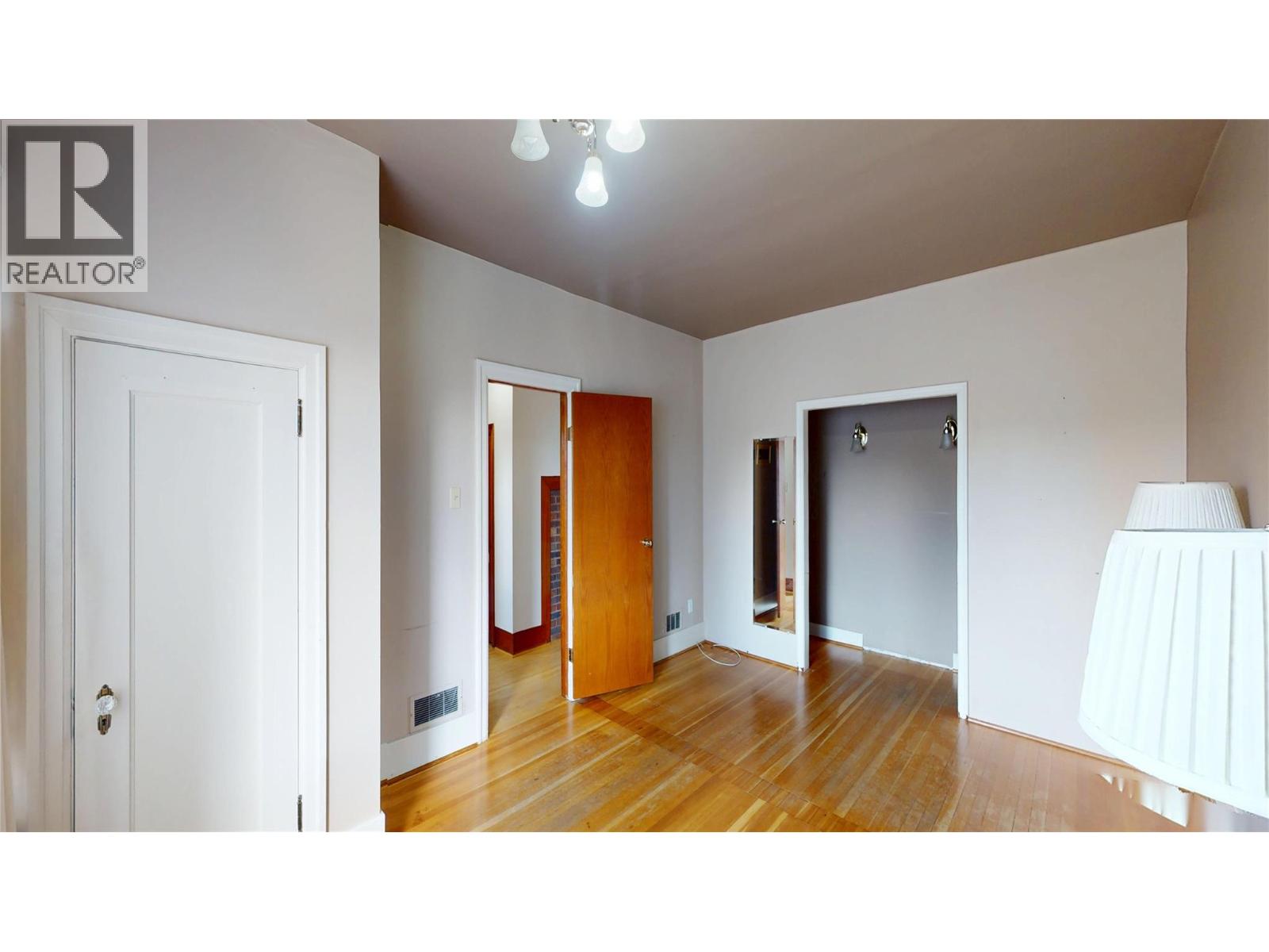 331 10th Avenue S, Cranbrook, British Columbia  V1C 2N5 - Photo 17 - 10378865