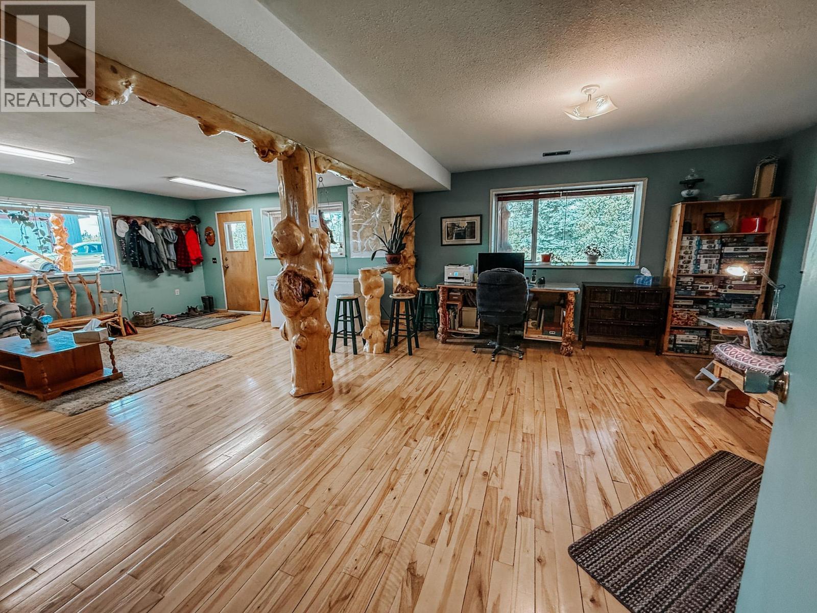 9736 97 Cariboo Highway, Clinton, British Columbia  V0K 1K0 - Photo 15 - 10379420