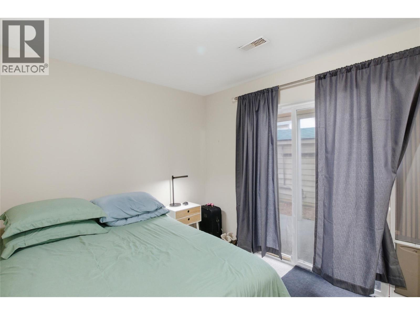 1938 Manning Court, Kamloops, British Columbia  V2E 2R8 - Photo 17 - 10379412