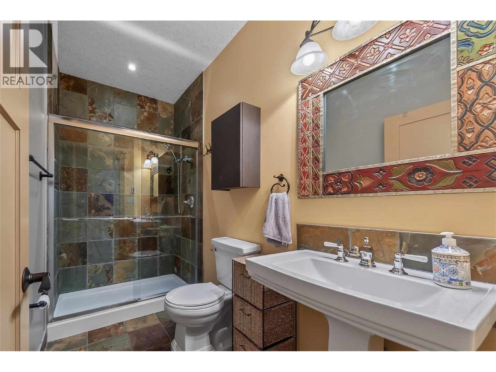6880 Columbia Ridge Drive, Fairmont Hot Springs, British Columbia  V0B 1L2 - Photo 21 - 10379405