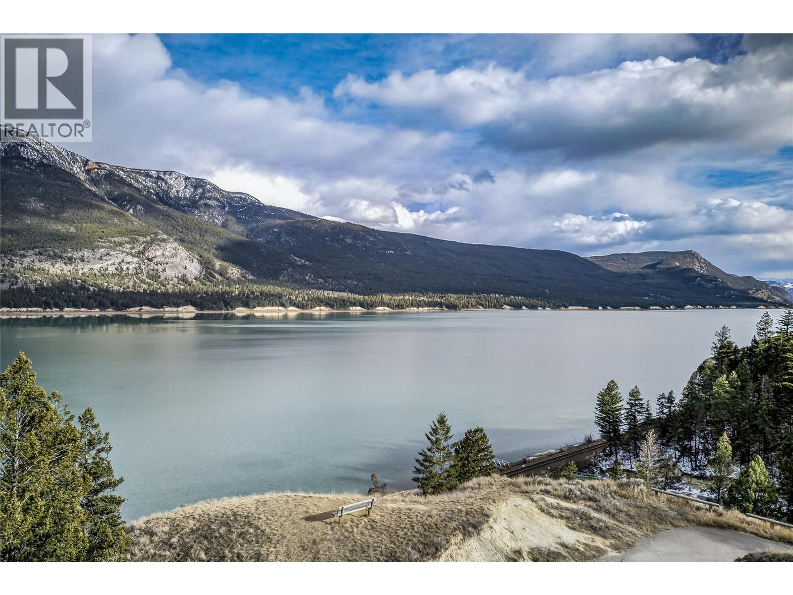 6880 Columbia Ridge Drive, Fairmont Hot Springs, British Columbia  V0B 1L2 - Photo 52 - 10379405