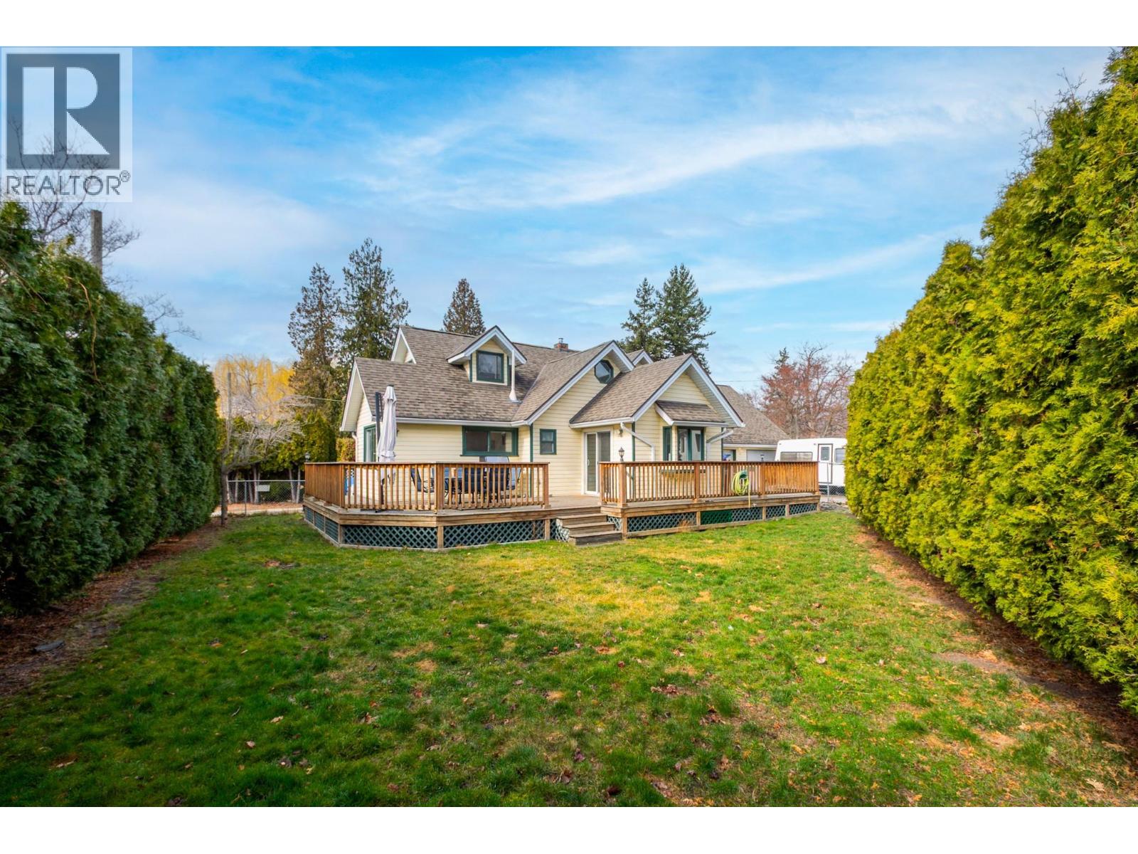 376 Beach Avenue, Kelowna, British Columbia  V1Y 5R6 - Photo 1 - 10379373