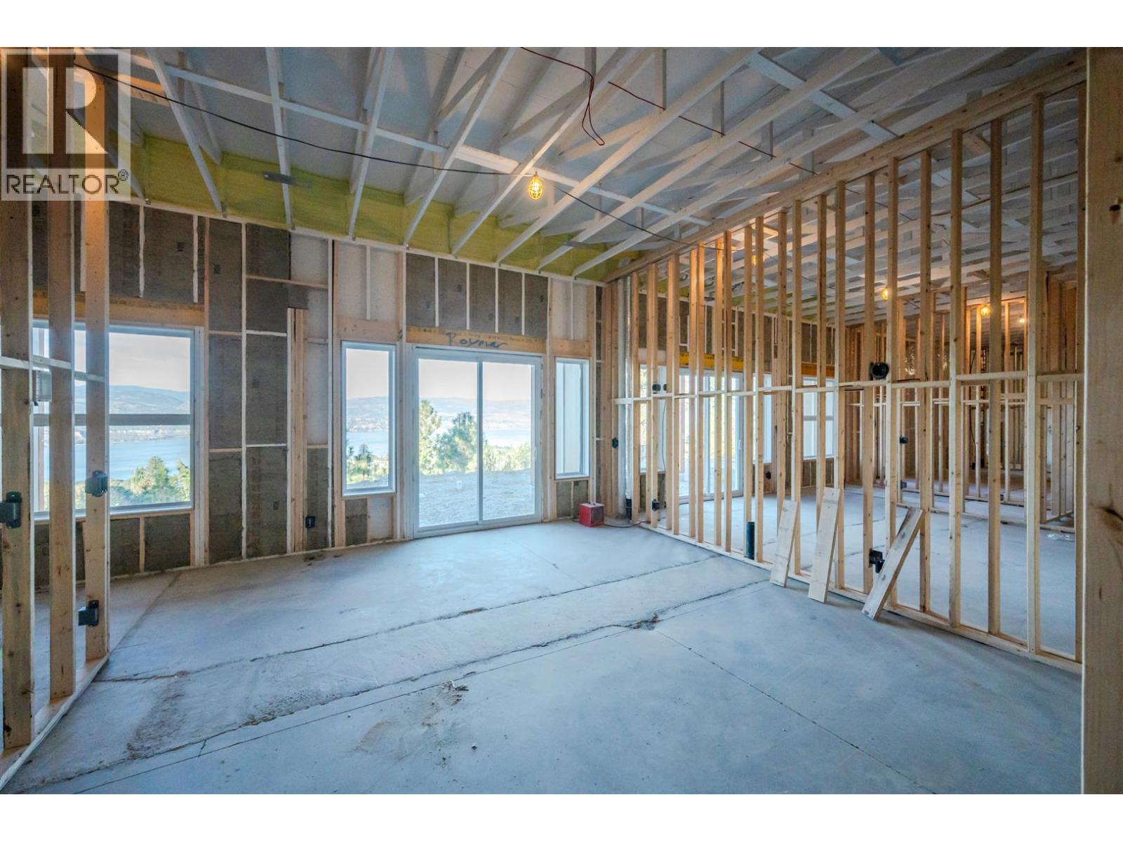 2864 Arawana Road, Naramata, British Columbia  V0H 1N1 - Photo 14 - 10379428