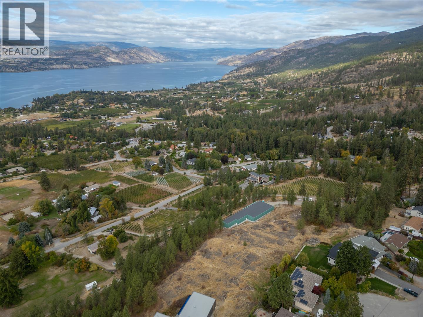 2864 Arawana Road, Naramata, British Columbia  V0H 1N1 - Photo 3 - 10379428