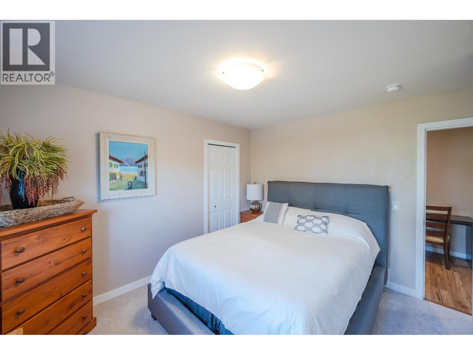 2864 Arawana Road, Naramata, British Columbia  V0H 1N1 - Photo 36 - 10379428