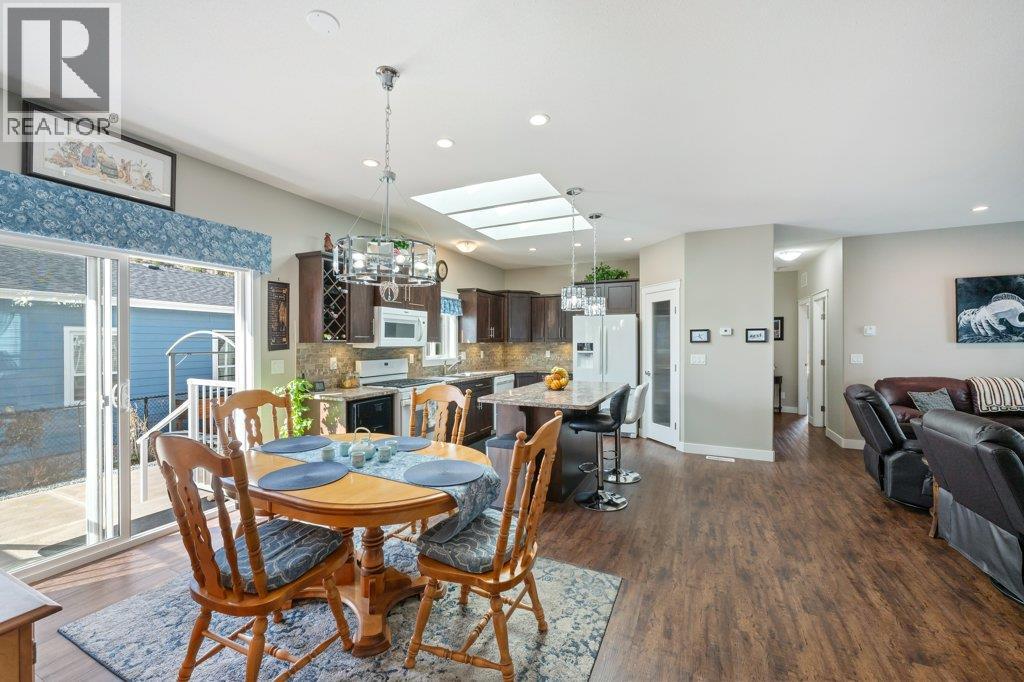 8300 Gallagher Lake Frontage Road Unit# 122, Oliver, British Columbia  V0H 1T2 - Photo 10 - 10378762