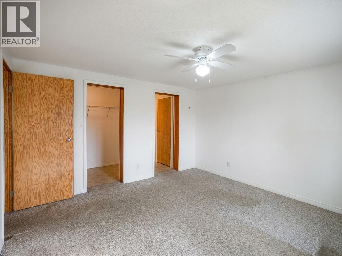 327 97a Highway, Spallumcheen, British Columbia  V0E 1B6 - Photo 13 - 10378647