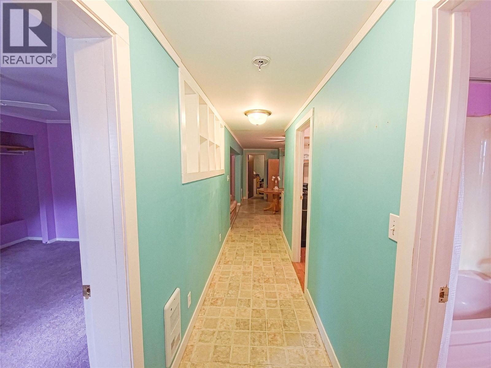 327 97a Highway, Spallumcheen, British Columbia  V0E 1B6 - Photo 19 - 10378647