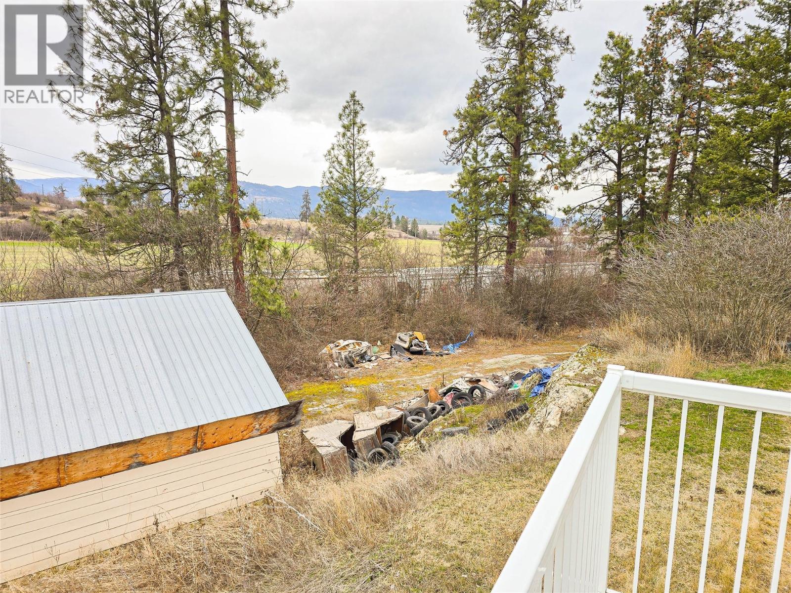 327 97a Highway, Spallumcheen, British Columbia  V0E 1B6 - Photo 30 - 10378647