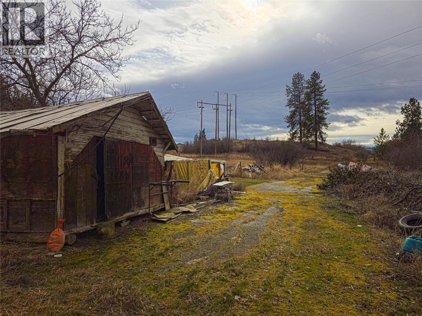 327 97a Highway, Spallumcheen, British Columbia  V0E 1B6 - Photo 40 - 10378647