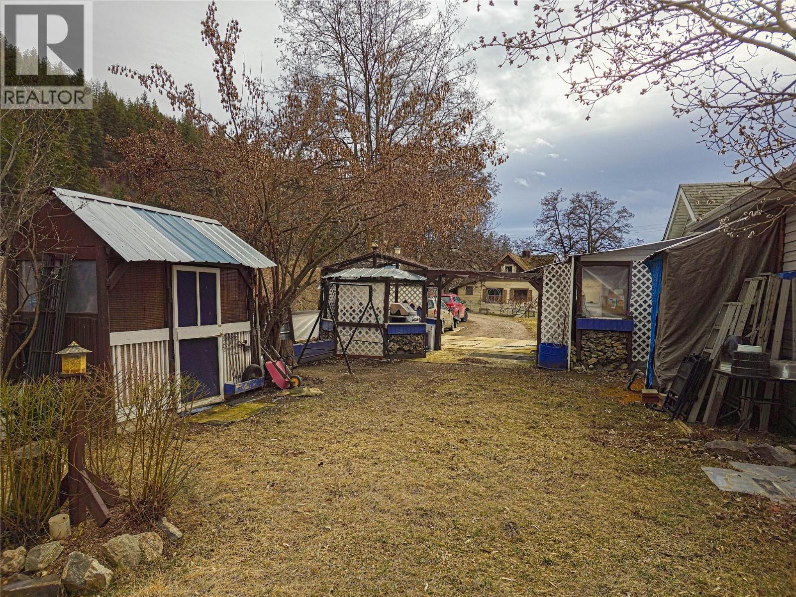 327 97a Highway, Spallumcheen, British Columbia  V0E 1B6 - Photo 51 - 10378647