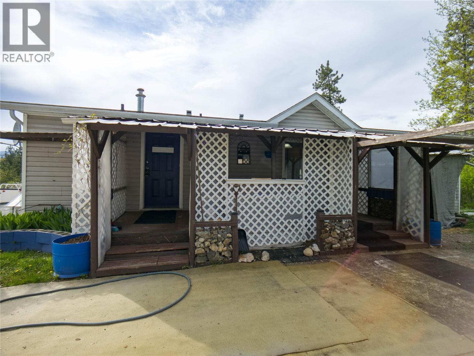 327 97a Highway, Spallumcheen, British Columbia  V0E 1B6 - Photo 69 - 10378647