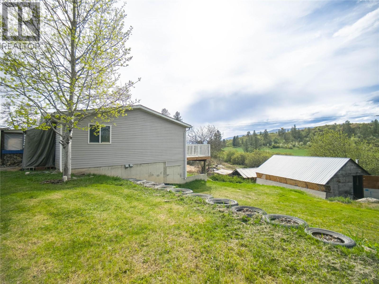 327 97a Highway, Spallumcheen, British Columbia  V0E 1B6 - Photo 70 - 10378647