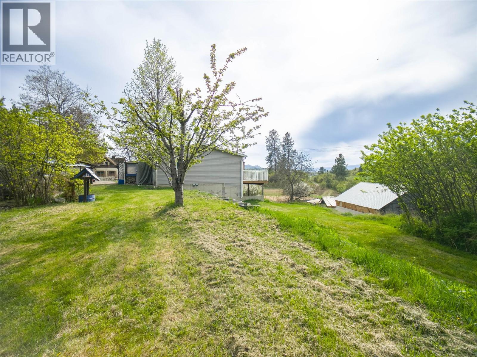 327 97a Highway, Spallumcheen, British Columbia  V0E 1B6 - Photo 71 - 10378647