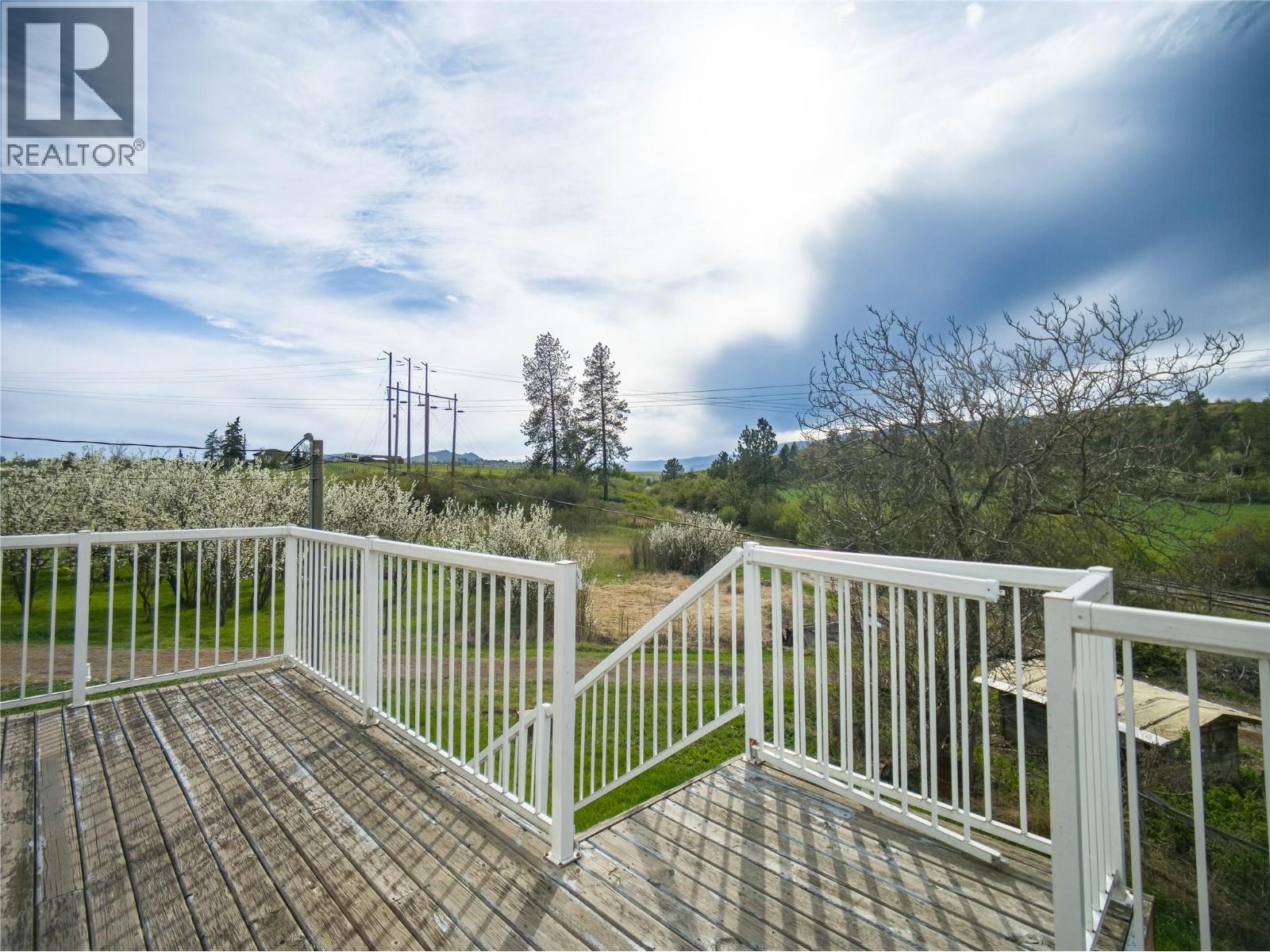 327 97a Highway, Spallumcheen, British Columbia  V0E 1B6 - Photo 72 - 10378647