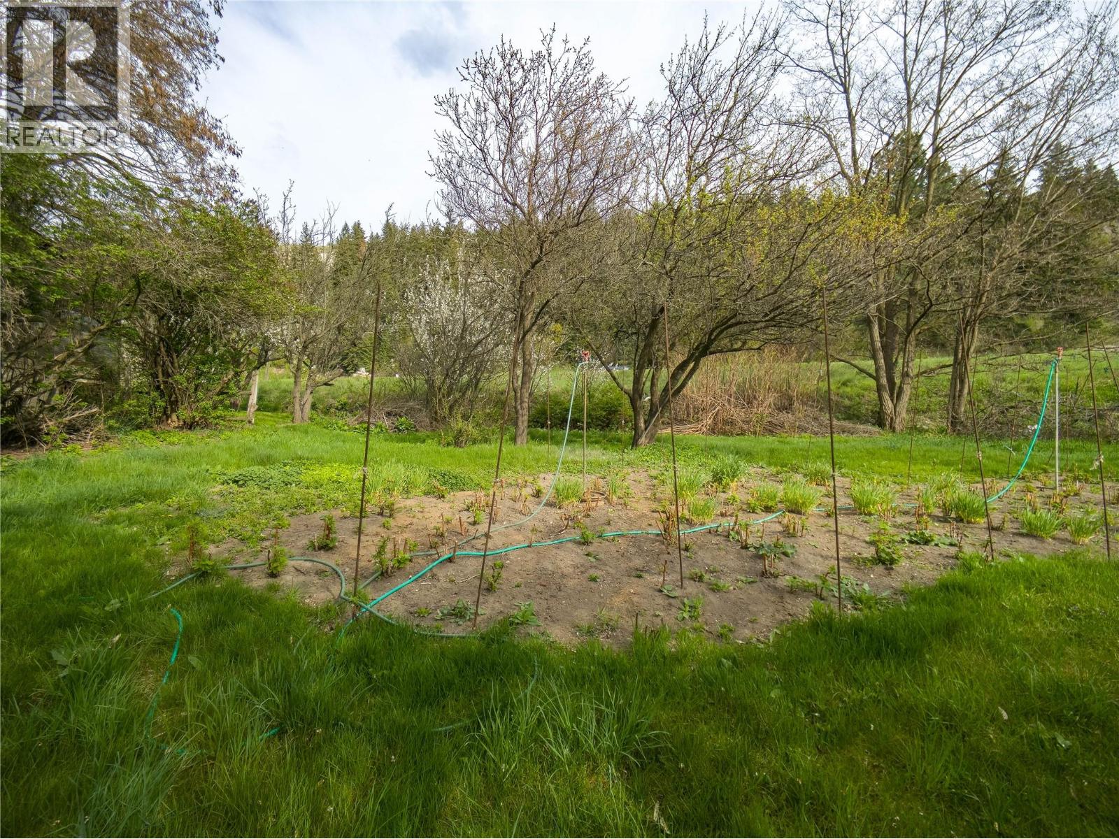 327 97a Highway, Spallumcheen, British Columbia  V0E 1B6 - Photo 76 - 10378647