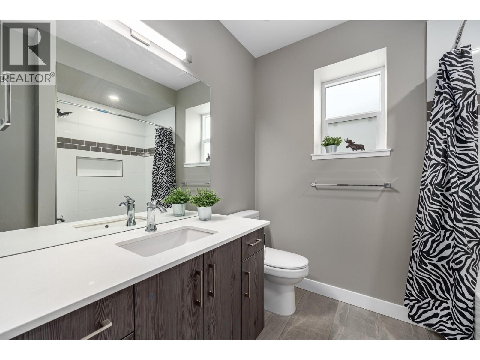 4038 Rio Vista Way, Kamloops, British Columbia  V2H 0E1 - Photo 31 - 10379385
