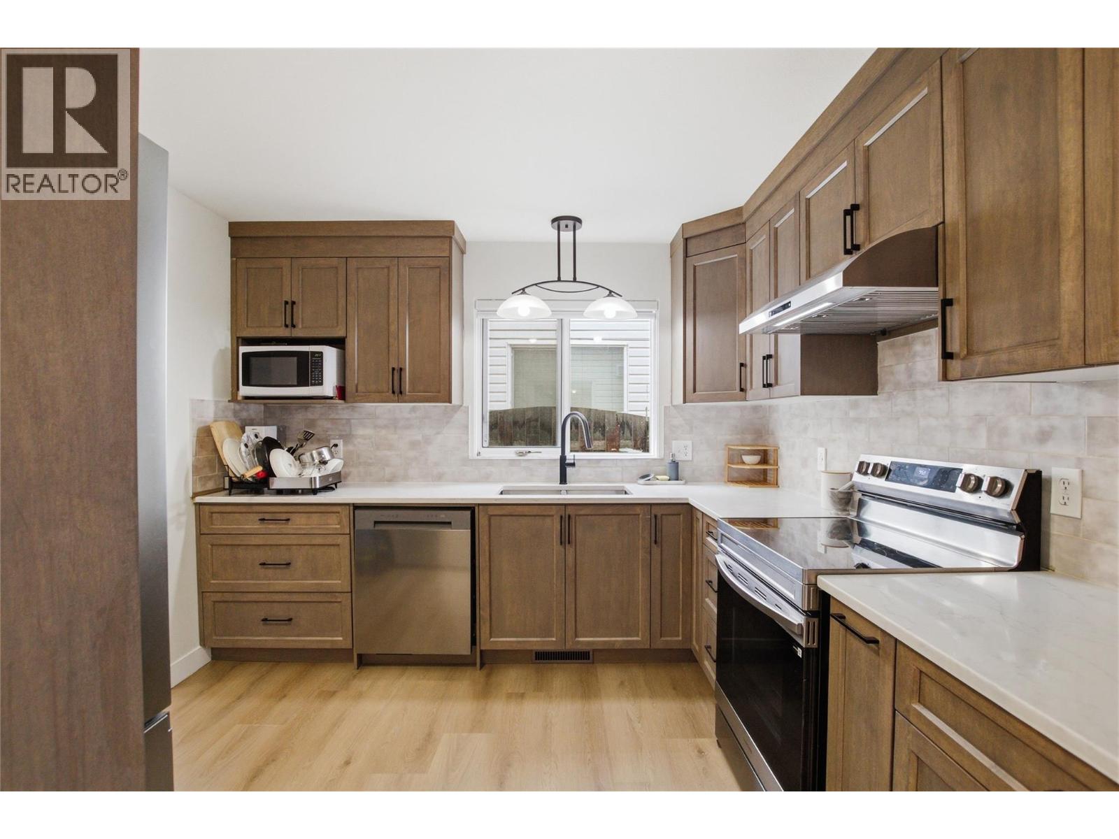 1232 13th Street, Kamloops, British Columbia  V2B 8K3 - Photo 31 - 10379150