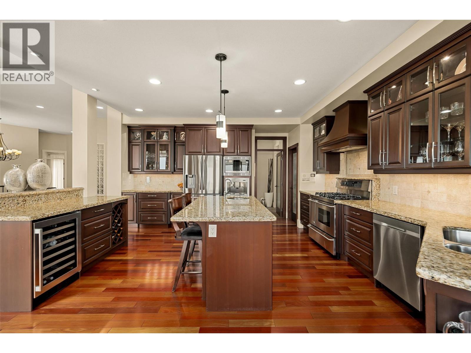 620 Arbor View Drive, Kelowna, British Columbia  V1W 4Z7 - Photo 14 - 10378950