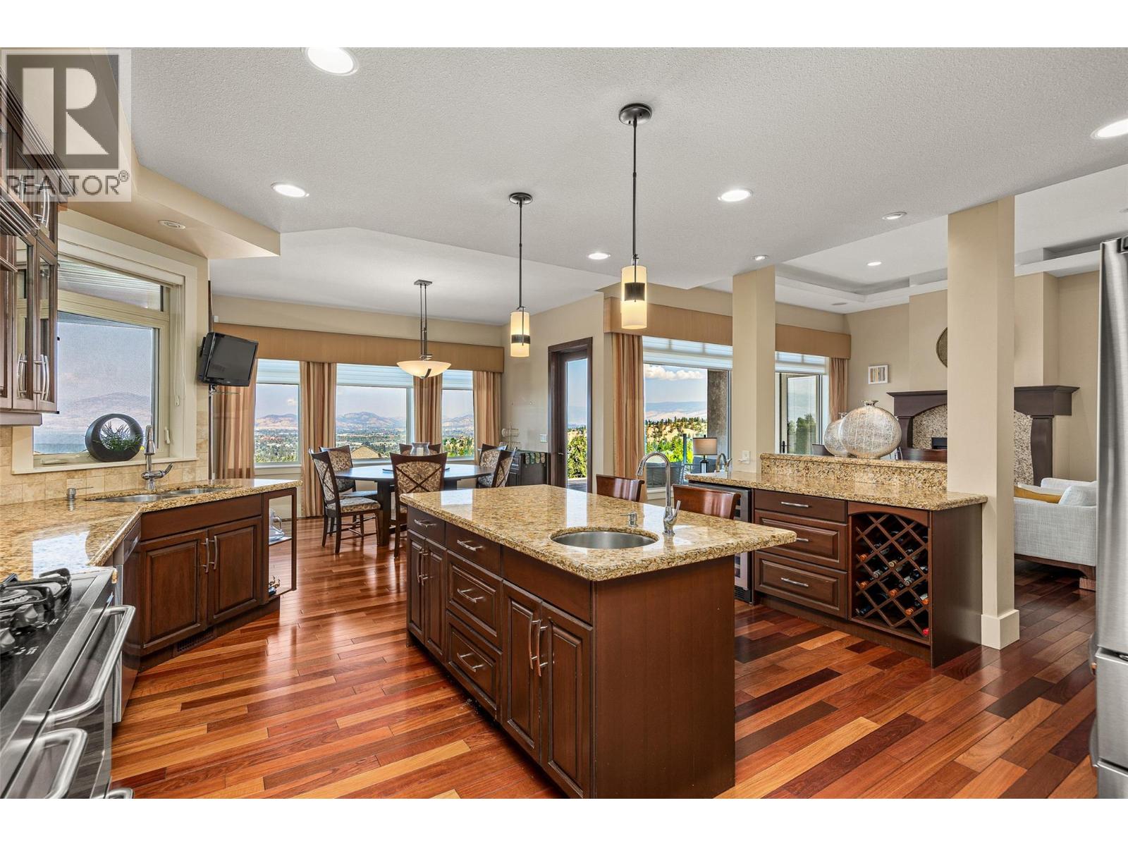 620 Arbor View Drive, Kelowna, British Columbia  V1W 4Z7 - Photo 16 - 10378950