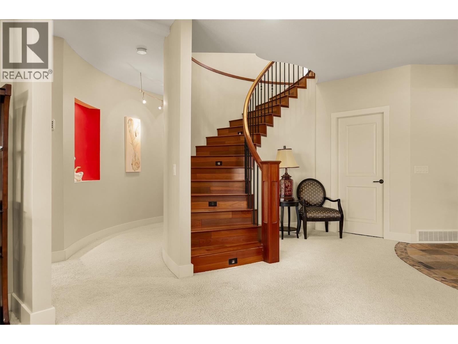 620 Arbor View Drive, Kelowna, British Columbia  V1W 4Z7 - Photo 40 - 10378950