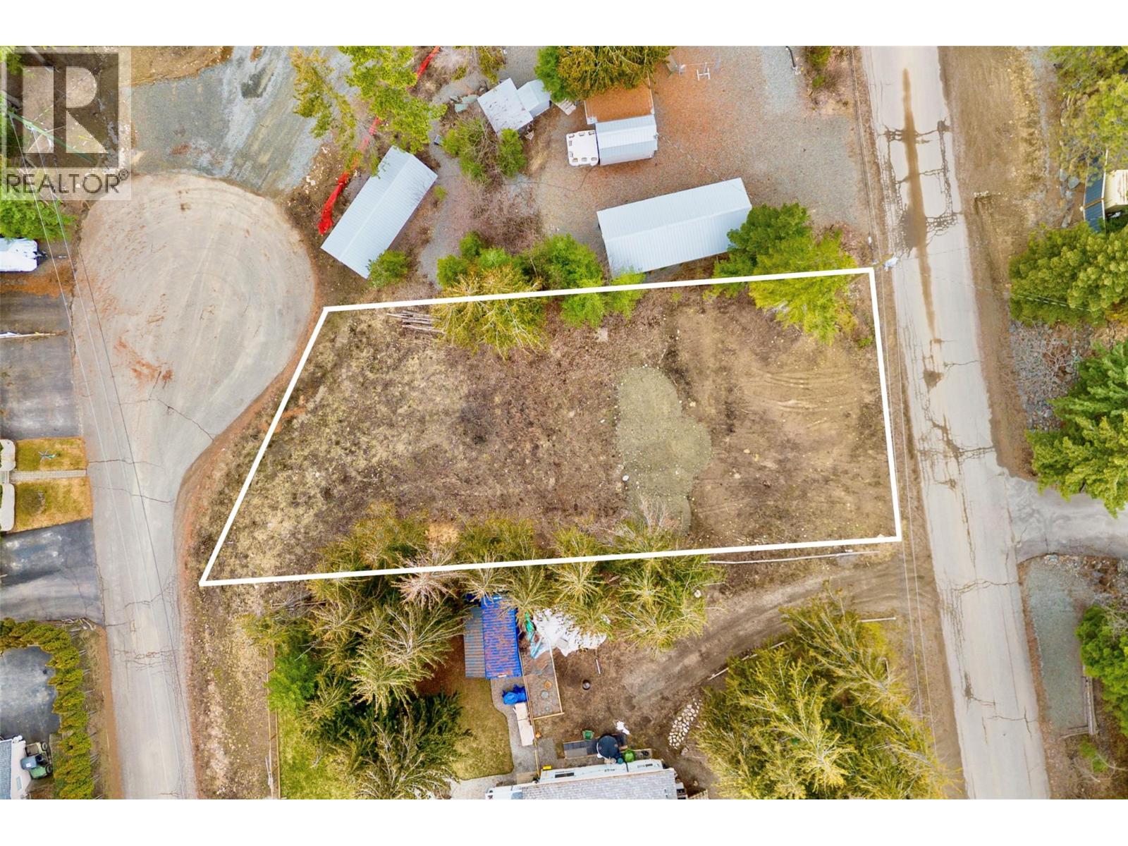5258 Meadow Creek Crescent Lot# 20, Celista, British Columbia  V0E 1M6 - Photo 3 - 10379299
