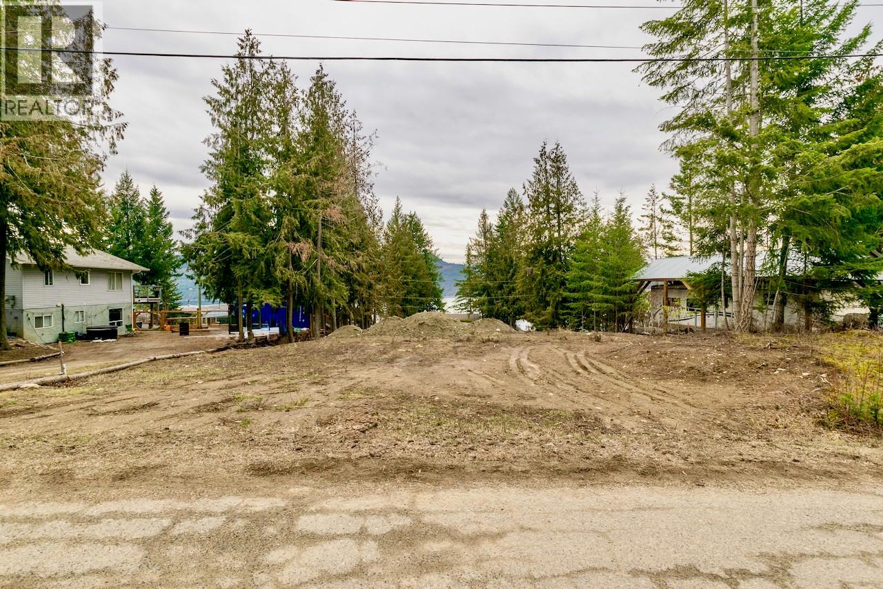 5258 Meadow Creek Crescent Lot# 20, Celista, British Columbia  V0E 1M6 - Photo 4 - 10379299