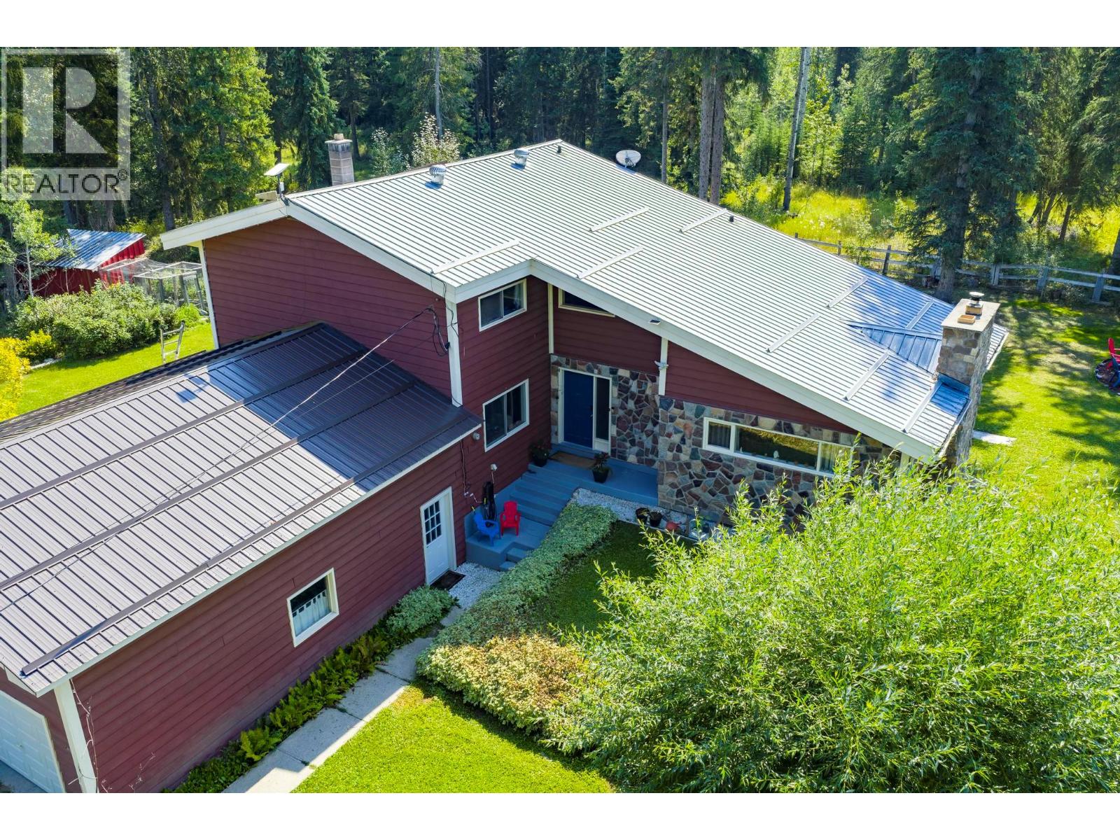 1732 Oberg Johnson Road, Golden, British Columbia  V0A 1H1 - Photo 1 - 10379458