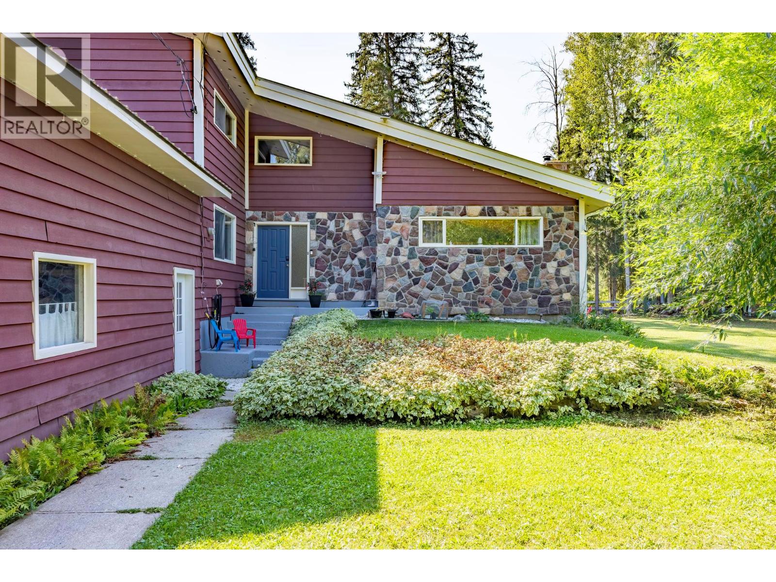 1732 Oberg Johnson Road, Golden, British Columbia  V0A 1H1 - Photo 6 - 10379458