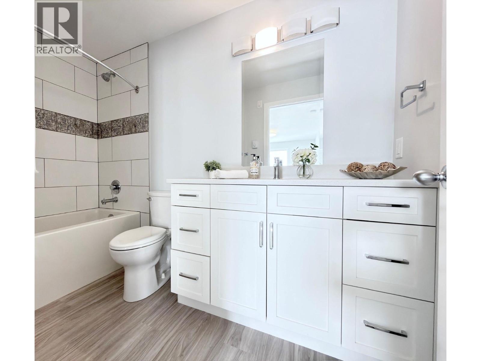 361 Douglas Avenue, Penticton, British Columbia  V2A 2V1 - Photo 12 - 10379367