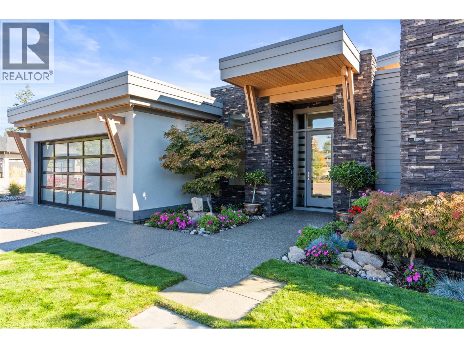 173 Whitetail Ridge, Vernon, British Columbia  V1H 2L7 - Photo 4 - 10379363