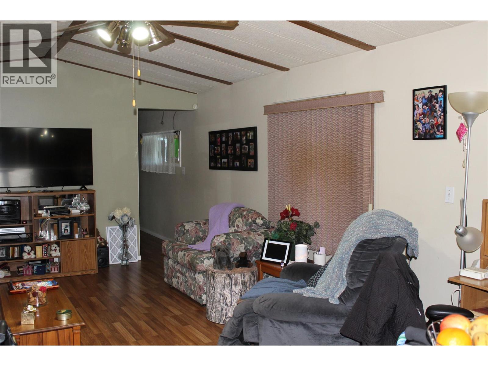5280 69 Avenue Ne, Salmon Arm, British Columbia  V0E 1K0 - Photo 11 - 10379464
