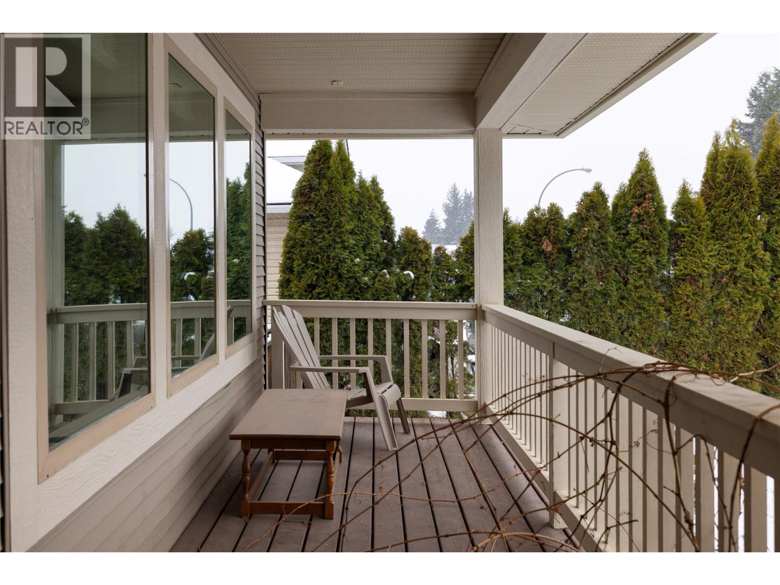 2049 Skyview Crescent, Lumby, British Columbia  V0E 2G0 - Photo 2 - 10379308
