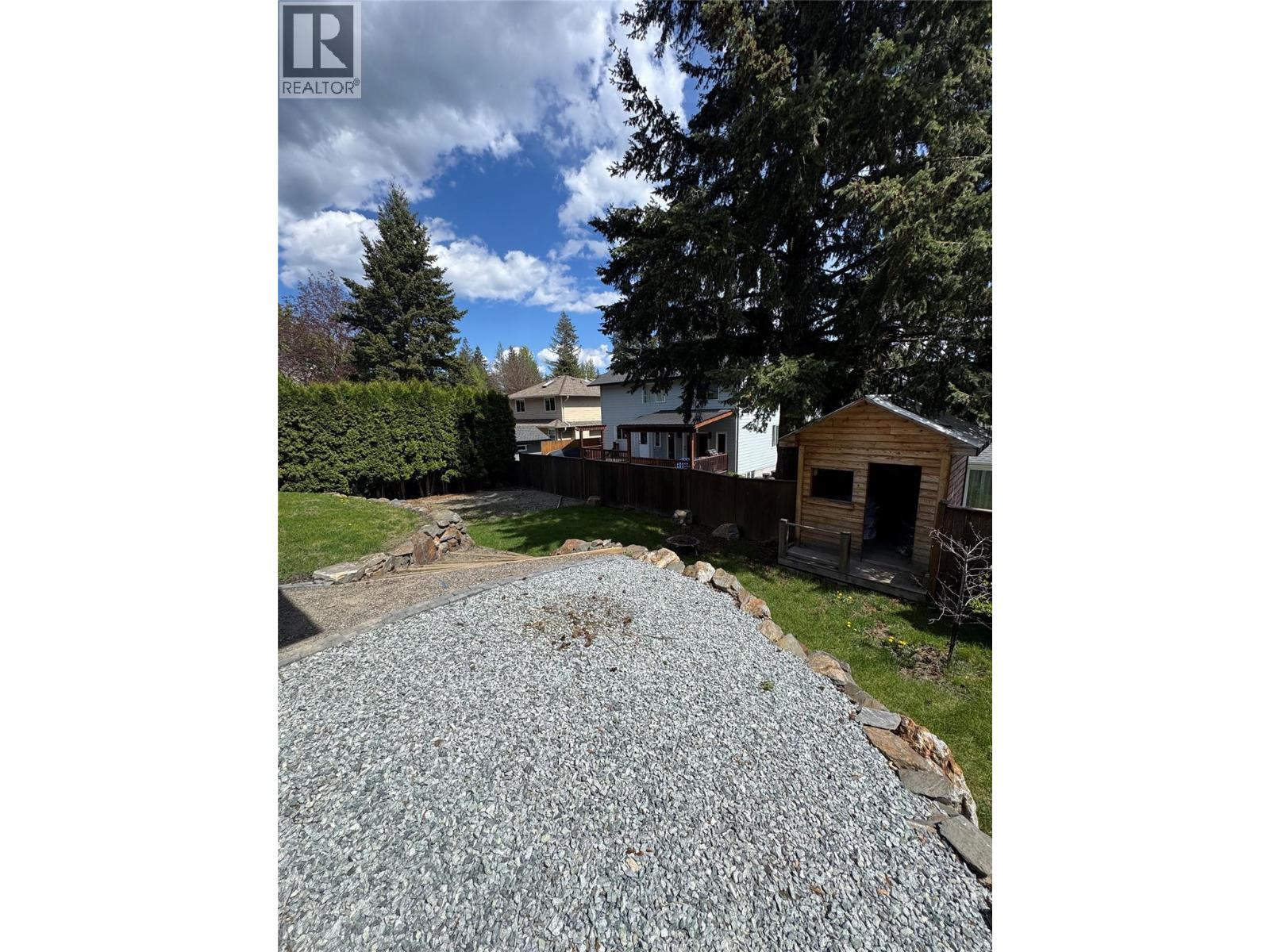2049 Skyview Crescent, Lumby, British Columbia  V0E 2G0 - Photo 40 - 10379308