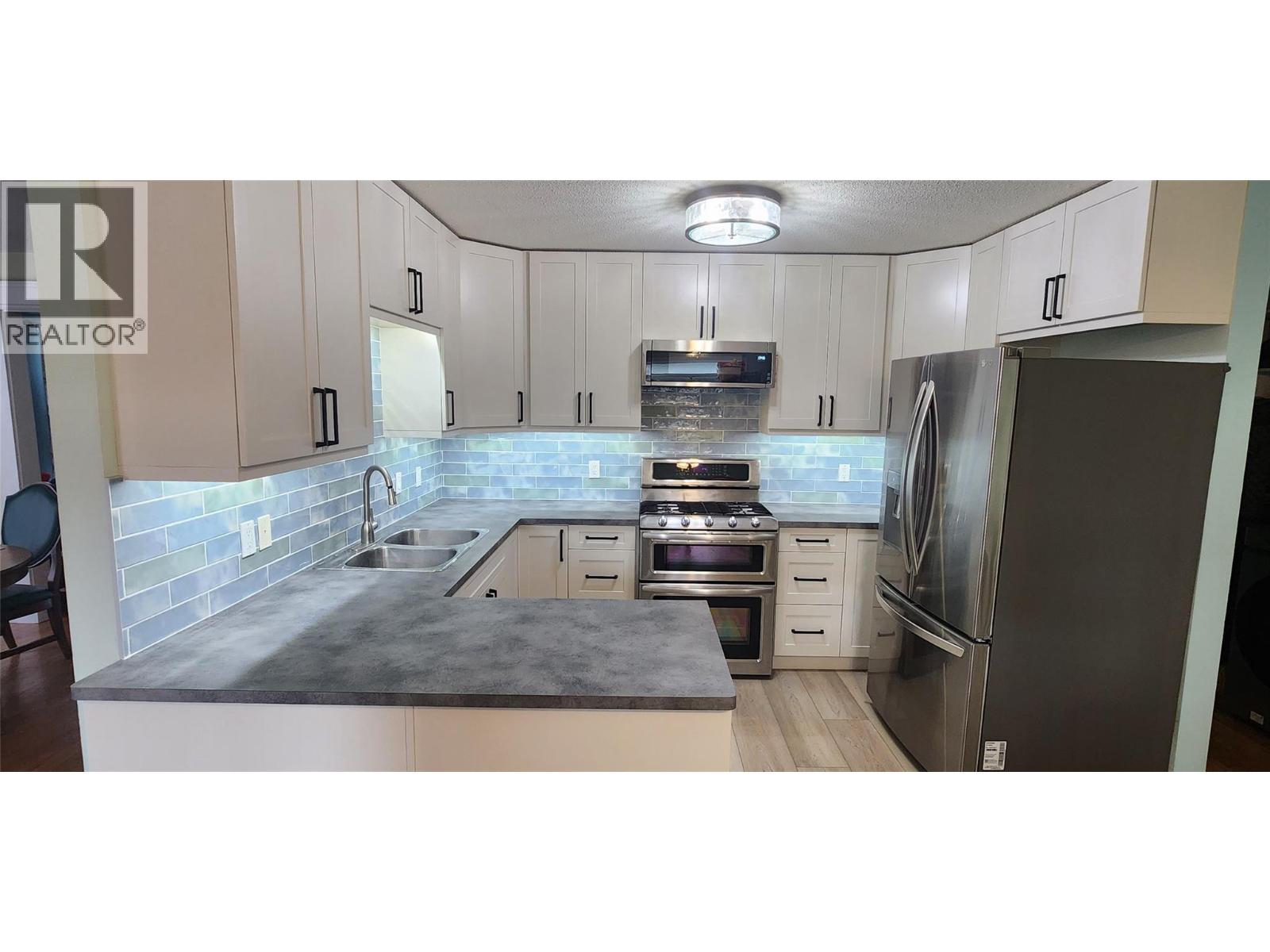 7766 18th Street, Grand Forks, British Columbia  V0H 1H2 - Photo 6 - 10378850
