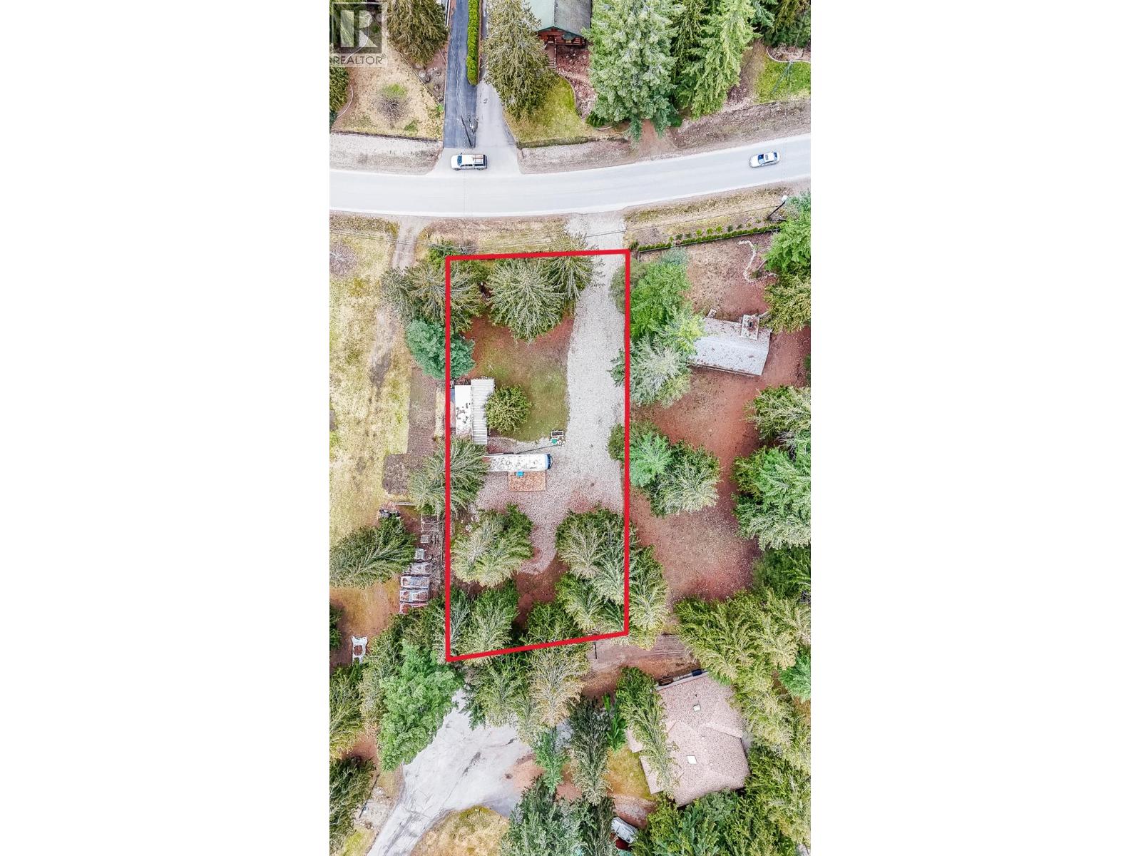 656 Swansea Point Road, Swansea Point, British Columbia  V0E 2K0 - Photo 2 - 10379509