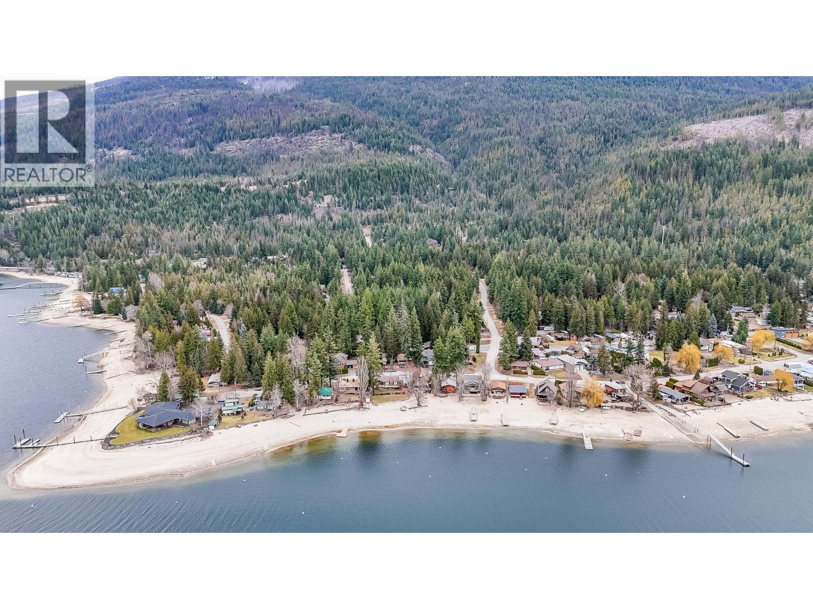 656 Swansea Point Road, Swansea Point, British Columbia  V0E 2K0 - Photo 6 - 10379509