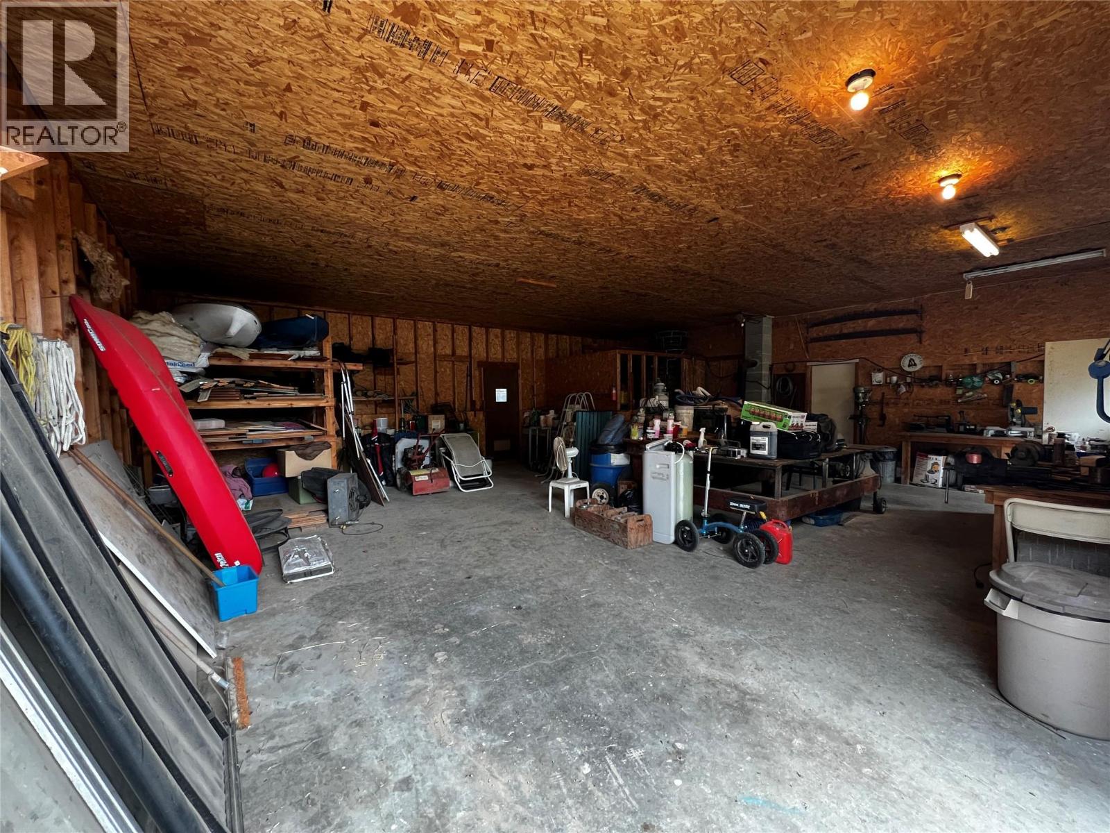 2720 Salmon River Road, Salmon Arm, British Columbia  V1E 3H8 - Photo 55 - 10379517