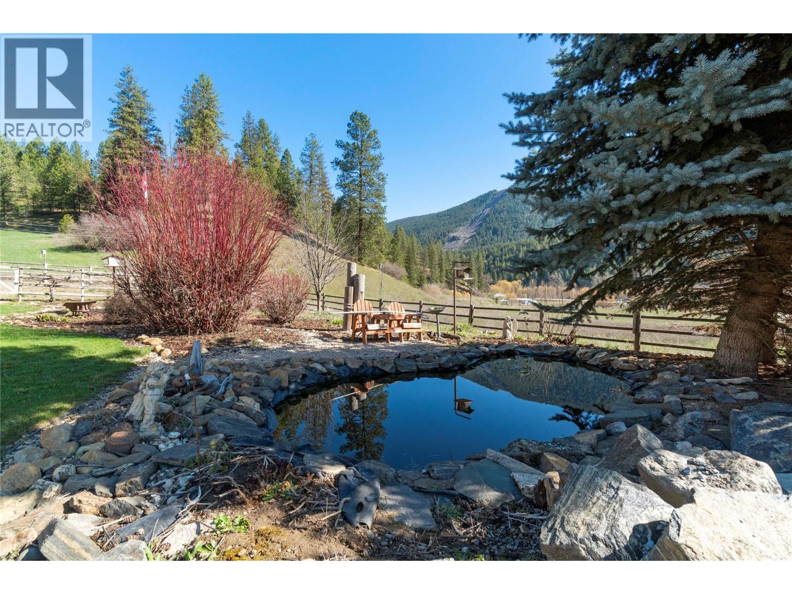 2720 Salmon River Road, Salmon Arm, British Columbia  V1E 3H8 - Photo 68 - 10379517